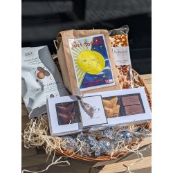 Gavekurv med kaffe og s�de sager