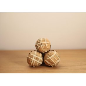 15 stk romkugler fra Nrre by bageri - Hasselnd chokolade overtrk.