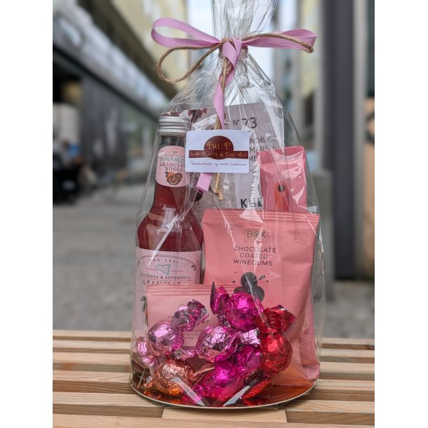 Lyser�d gave med chokolade, brus og s�de sager