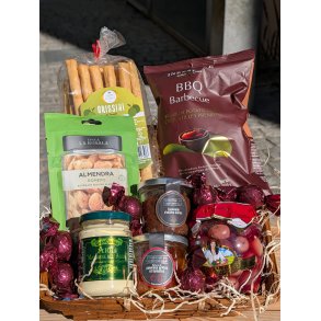Gavekurv med specialiteter