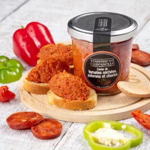 Solt�rrede tomater, peber og chorizo caviar