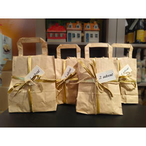 Kaffe-adventskalender � kaffe og s�dt til hver advent