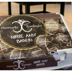  15 stk romkugler fra Nr.by bageri - Med cappuccino chokolade overtrk.